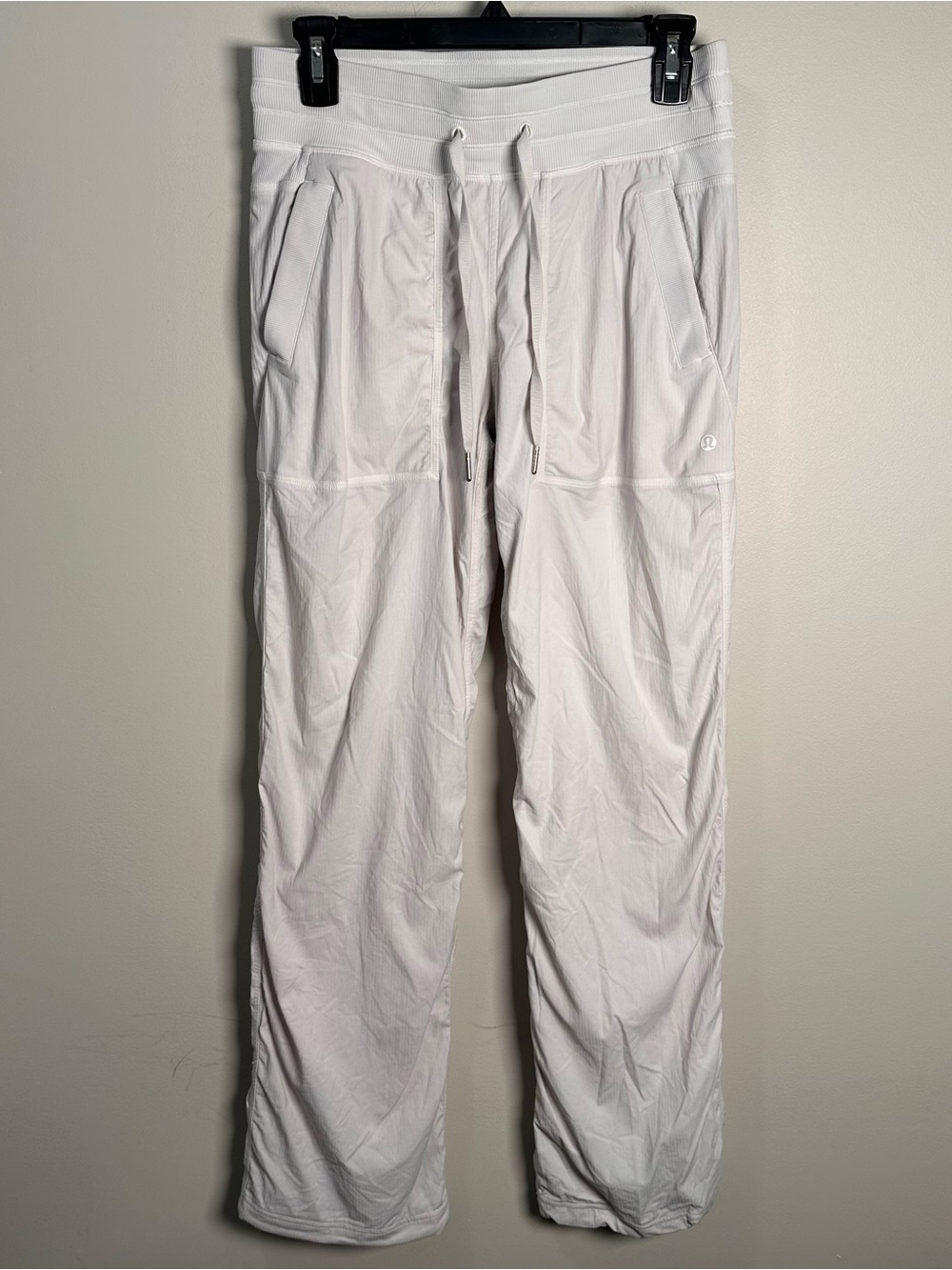 Lululemon Dance Studio Pants Women’s Size 6 White Play Straight Leg